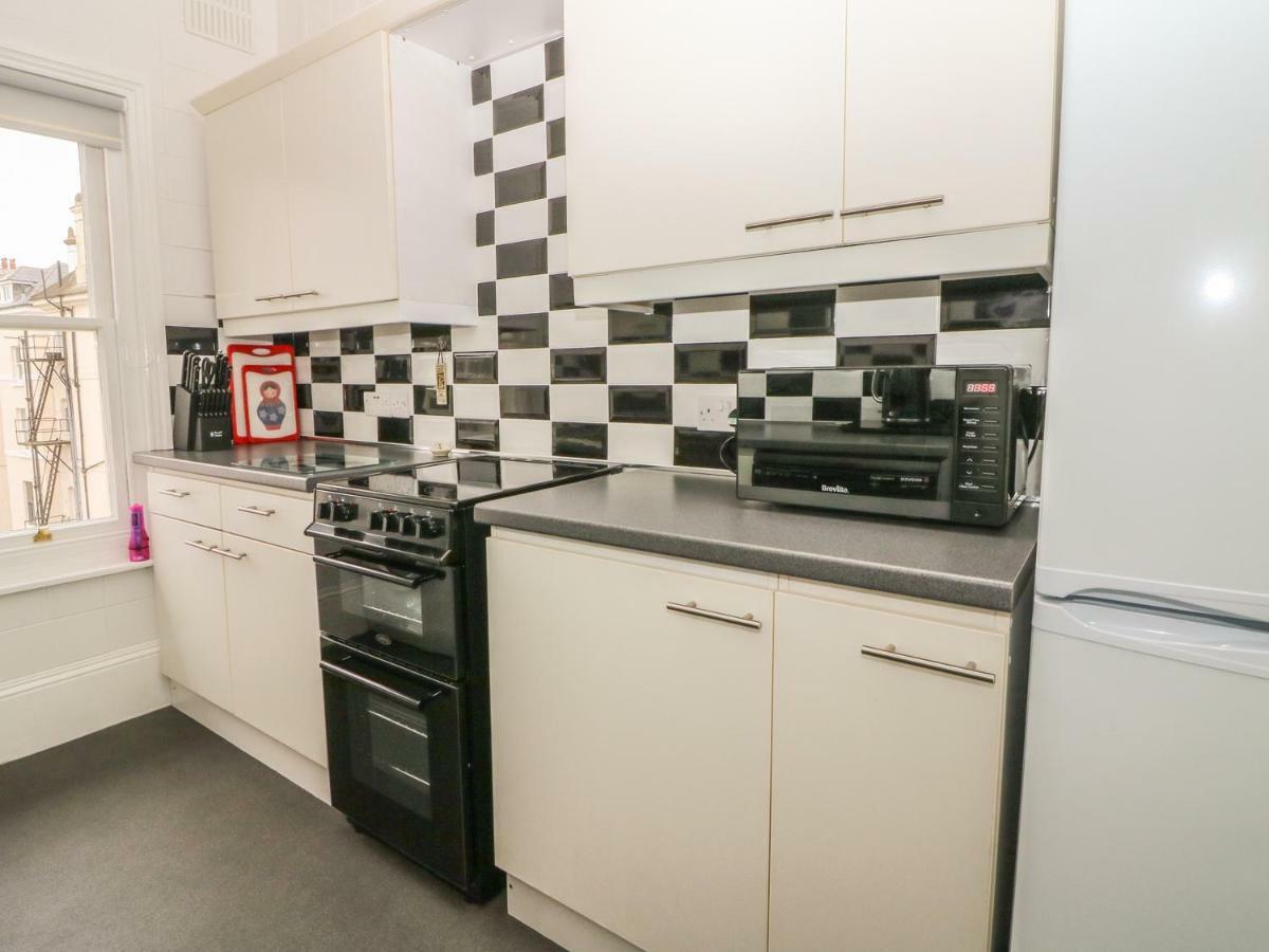 Apartament Saltwood Eastbourne Zewnętrze zdjęcie